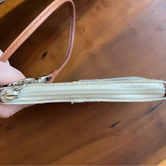 Coach Vintage Dragonfly Wristlet Wallet Clutch - Picture 4 of 15